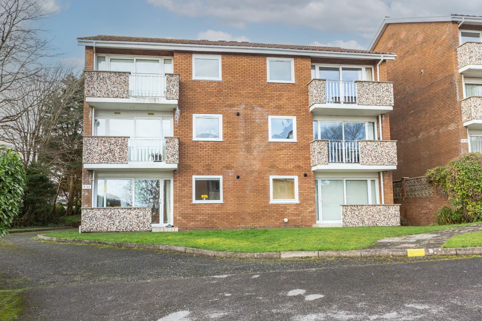 Groves Avenue, Langland, Swansea, SA3 4QX